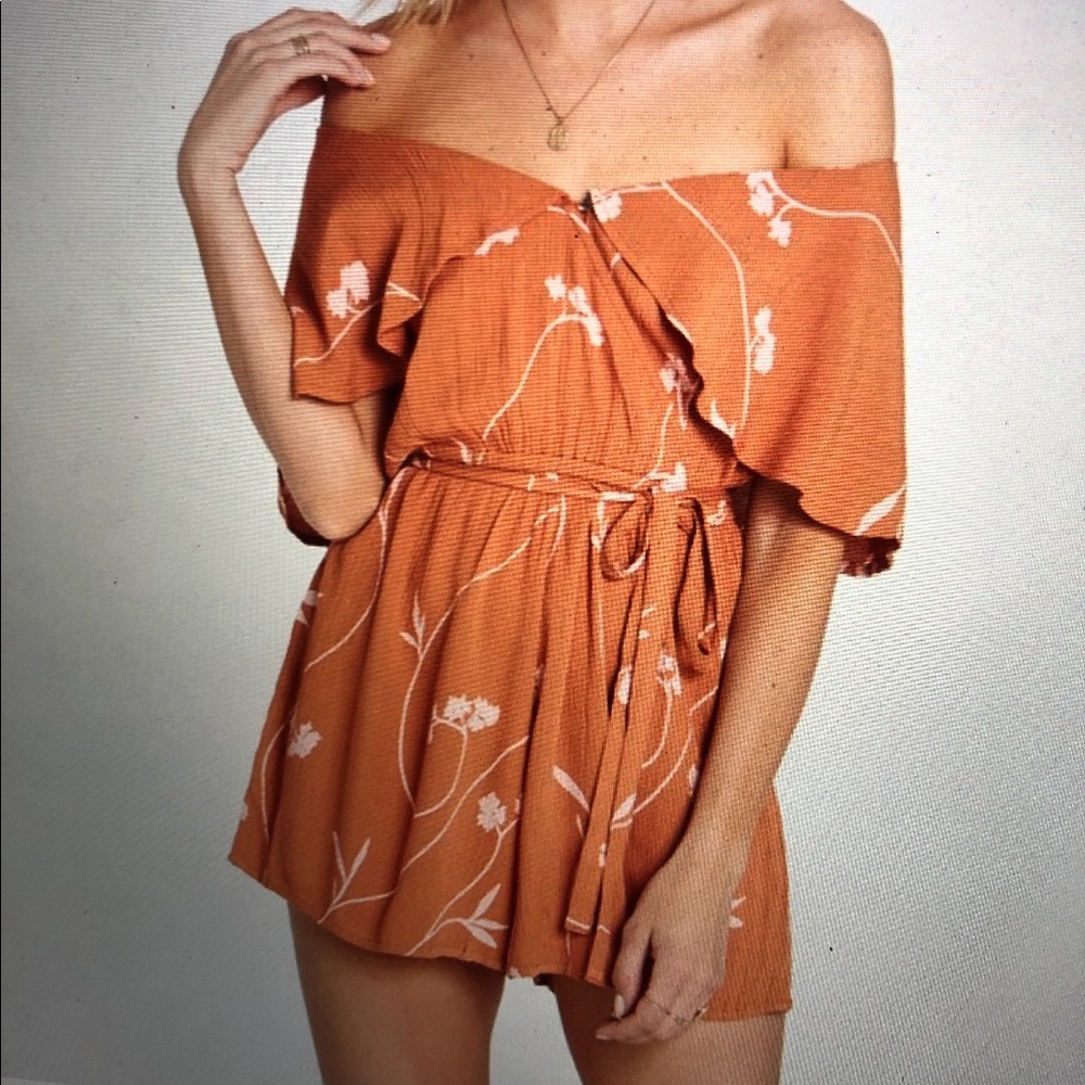 NWT Billabong Summer Romper